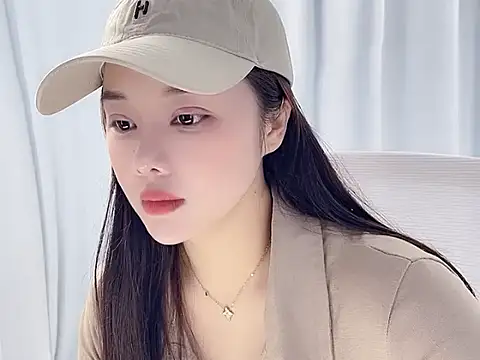 Qingqing19 online show from May 16, 2026, 1:48 am