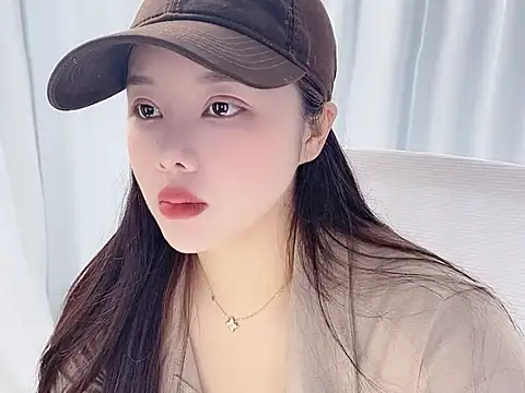 Qingqing19 online show from May 22, 2026, 2:20 am