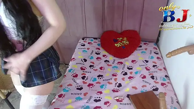 Snapshot of Alysrous_Mar chatting on August 8, 2026, 11:06 am Alysrous Mar online show from August 8, 2026, 11:06 am
