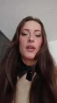 Snapshot of bellisimawet chatting on May 23, 2026, 3:44 pm bellisimawet online show from May 23, 2026, 3:44 pm
