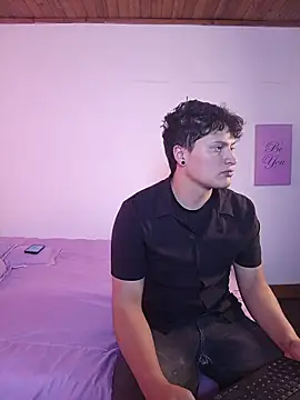 Wildseductor1 online show from August 2, 2026, 6:38 pm