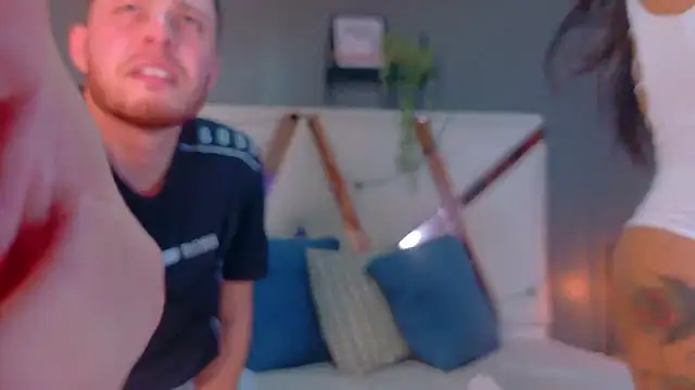 Luna and Jacksonn online show from May 18, 2026, 3:17 am