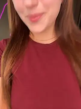 jenniferwalkers online show from June 4, 2026, 1:43 am