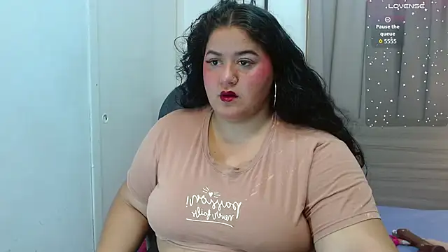 Snapshot of Princess_Xoxo chatting on May 12, 2026, 2:30 am Princess Xoxo online show from May 12, 2026, 2:30 am