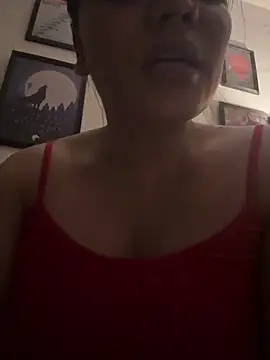 Leena singh online show from May 21, 2026, 2:47 pm
