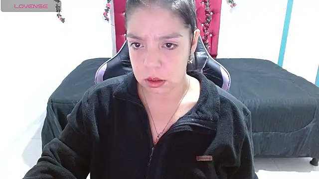 ariana1609 online show from May 22, 2026, 12:36 pm
