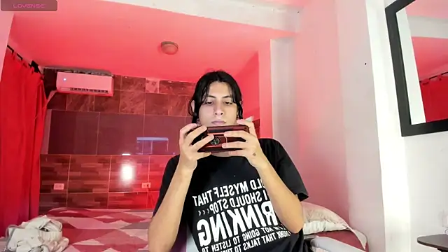 angel hass18 online show from June 3, 2026, 3:07 am