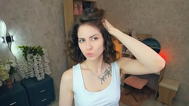 Kimasichka online show from June 11, 2026, 5:37 am