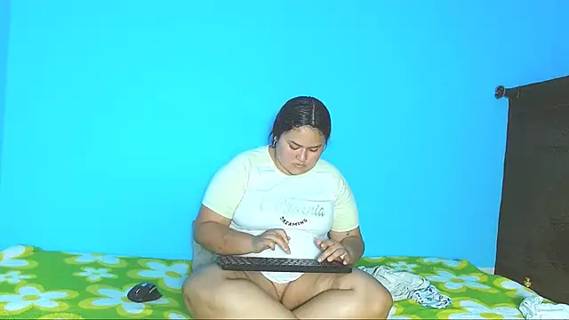 xxxsarahot250316 online show from May 28, 2026, 6:14 pm