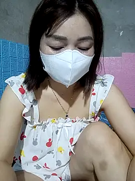 babylinhhot online show from July 27, 2026, 2:57 pm