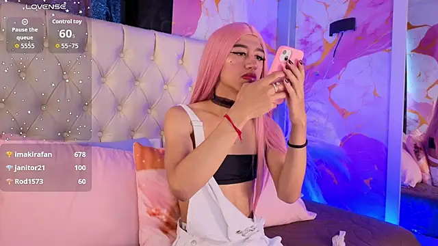 Snapshot of Luna_Sissy_ chatting on June 15, 2026, 8:52 pm Luna Sissy online show from June 15, 2026, 8:52 pm