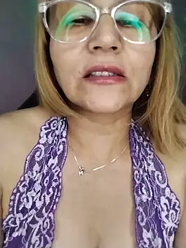 vitaminafranccesca online show from June 5, 2026, 2:27 am