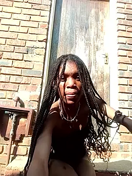 PetiteBarbie 05 online show from May 25, 2026, 12:37 pm