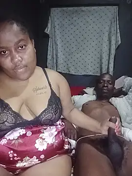 ChubbyMidgetxxx19 online show from June 23, 2026, 9:13 pm