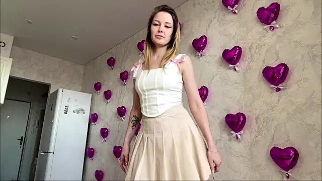 Snapshot of MarryMurietto chatting on May 31, 2026, 2:34 pm MarryMurietto online show from May 31, 2026, 2:34 pm