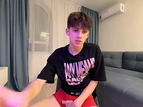 Ryann Desire online show from July 16, 2026, 4:59 pm