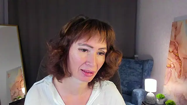gracekellyyy online show from June 10, 2026, 4:03 am