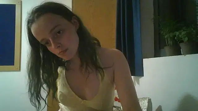 goddesslucyy online show from May 23, 2026, 10:42 pm