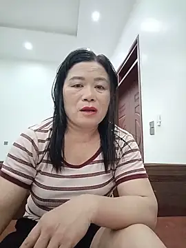 -Lytina- online show from June 13, 2026, 1:42 pm