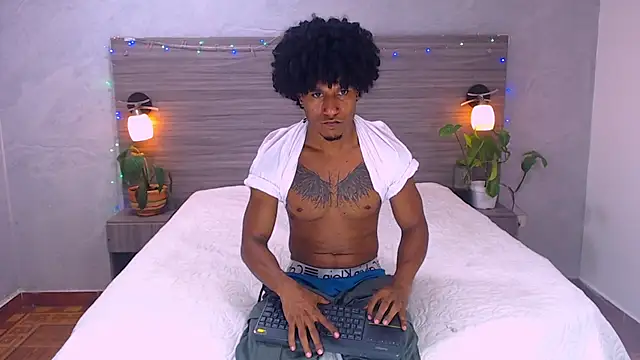 Dilan Hall online show from June 10, 2026, 8:32 pm