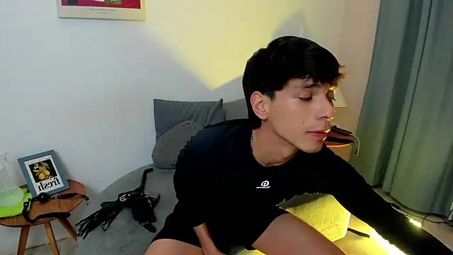 jacob colliins online show from June 6, 2026, 3:56 am