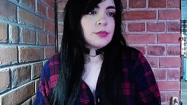 DarkRoseUwU online show from July 1, 2026, 9:26 pm