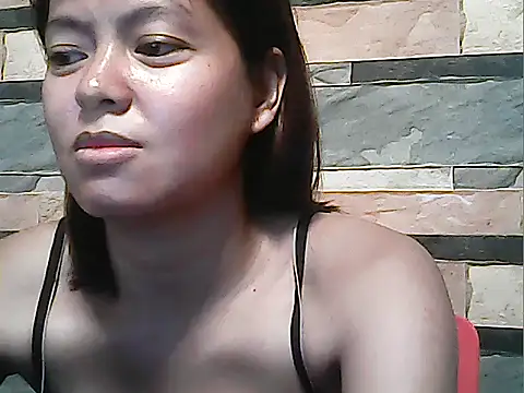 Snapshot of nikka_pinay chatting on June 5, 2026, 8:14 pm nikka pinay online show from June 5, 2026, 8:14 pm