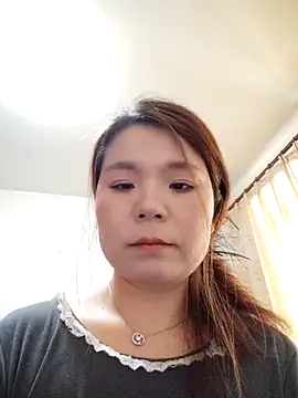 WJ200202 online show from May 17, 2026, 1:49 am