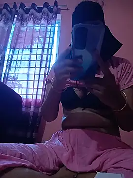 Snapshot of Nilpori2 chatting on June 4, 2026, 2:38 am Nilpori2 online show from June 4, 2026, 2:38 am
