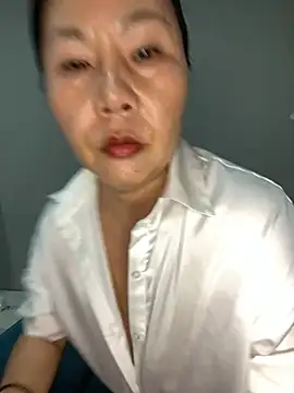xiaoyun-10 online show from May 14, 2026, 2:58 pm