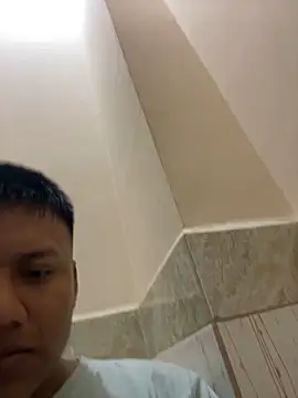 alejandro hottts online show from May 27, 2026, 8:16 pm