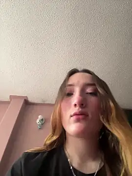Valery Salmons online show from July 3, 2026, 12:33 pm