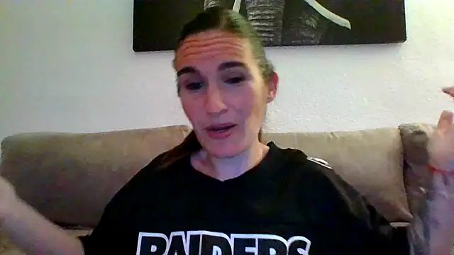 aurasensual69 online show from May 30, 2026, 2:07 am
