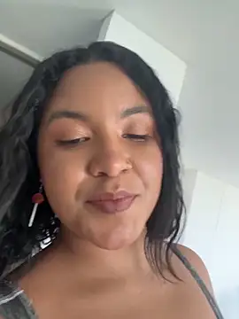 latina goddessx online show from May 18, 2026, 7:29 pm