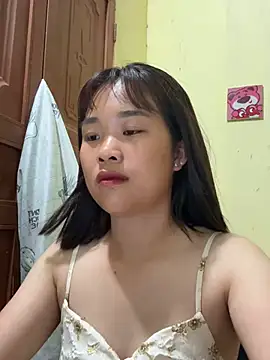 Snapshot of Lili_019 chatting on May 11, 2026, 2:56 pm Lili 019 online show from May 11, 2026, 2:56 pm