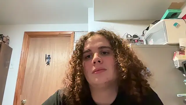 rose-thing online show from May 12, 2026, 4:42 am
