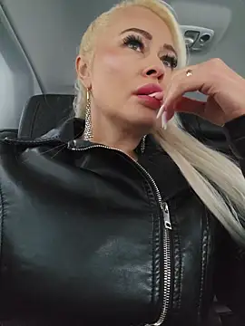 MILFBARBY online show from March 8, 2026, 8:17 am