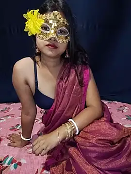 Snapshot of Quotefungirl chatting on June 13, 2026, 5:00 pm Quotefungirl online show from June 13, 2026, 5:00 pm