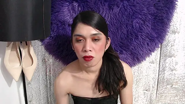RoseAmarie online show from May 11, 2026, 4:26 pm