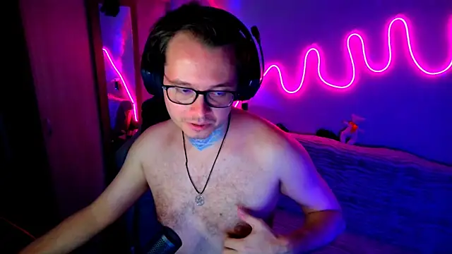 MeLanXolik online show from June 21, 2026, 5:41 pm