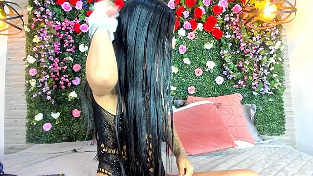 ViolettGracee online show from June 18, 2026, 12:43 pm