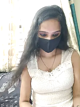 Hot Bhabhi Girl online show from May 16, 2026, 2:43 am
