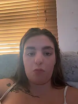 LexiXXoo online show from July 9, 2026, 7:35 pm