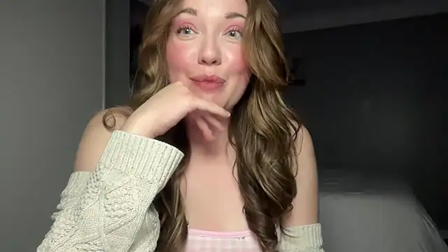 libbylaguna online show from May 17, 2026, 2:33 am