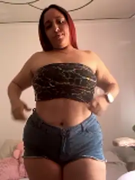 AmandaDarkbloom online show from May 26, 2026, 12:47 pm