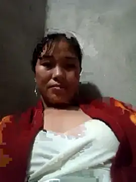 lucat998 online show from May 11, 2026, 2:45 pm