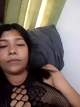 dakotawildxx online show from May 18, 2026, 3:50 pm