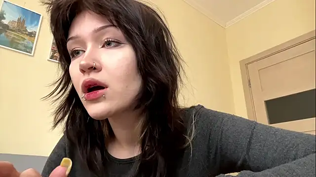 KaseySmit123 online show from May 28, 2026, 2:34 pm