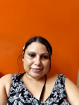 Ruhilove1 online show from May 18, 2026, 5:34 am