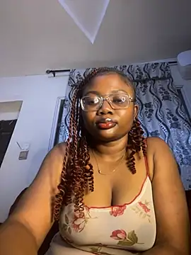 Creamyyystar online show from July 12, 2026, 11:05 pm
